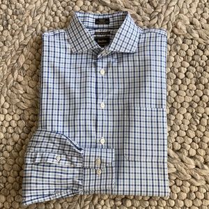 Neiman Marcus “luxury technology” trim fit blue plaid shirt